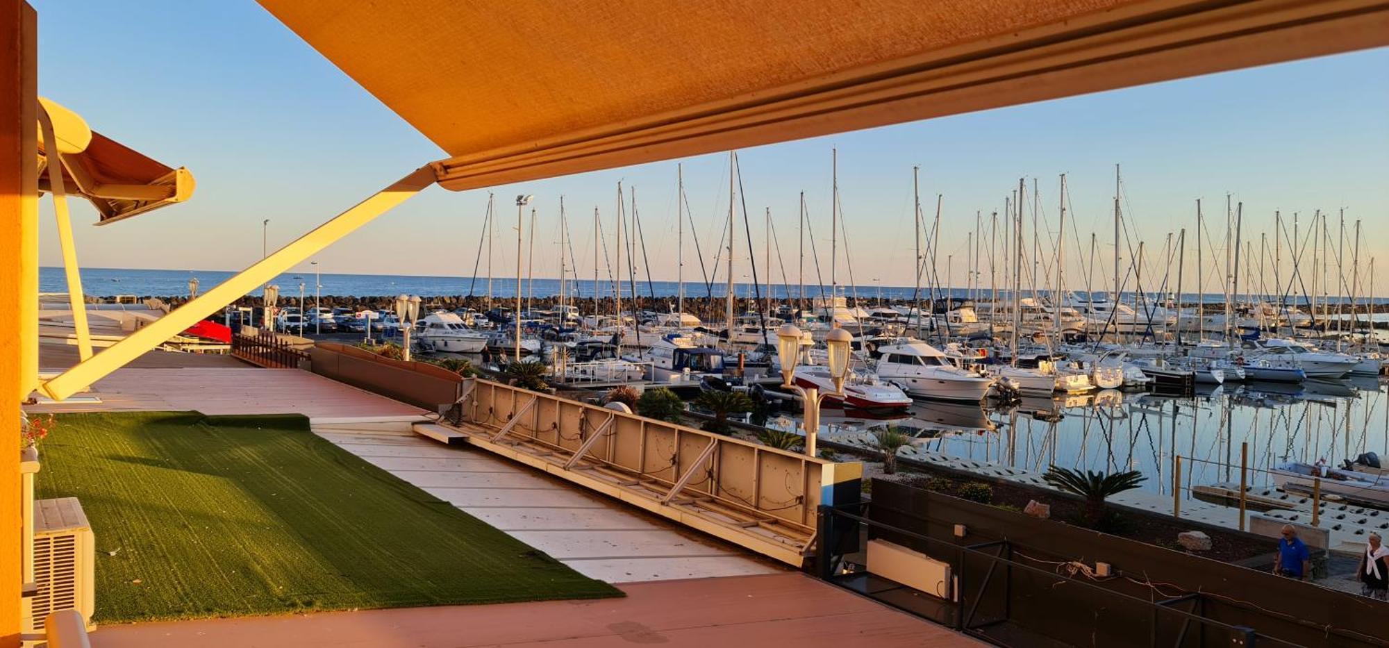 Residence De Standing La Pecherie Spacieux T3 Comme Un Cocon Familial Vue Mer Et Sur L'Avant Port Sur Le Bout Du Bout De Cap D'Agde Seule Cap En Occitanie Eksteriør bilde