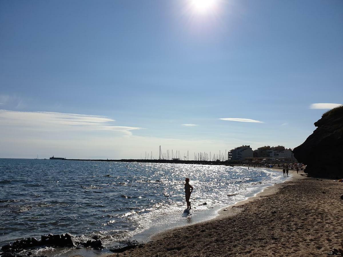 Residence De Standing La Pecherie Spacieux T3 Comme Un Cocon Familial Vue Mer Et Sur L'Avant Port Sur Le Bout Du Bout De Cap D'Agde Seule Cap En Occitanie Eksteriør bilde